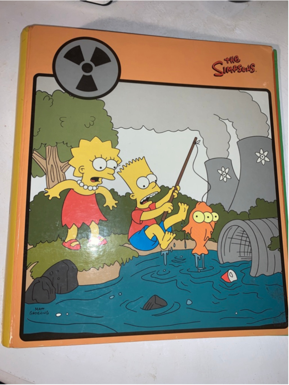 The Simpsons Nuclear Power Plant Binder One Size Orange Green